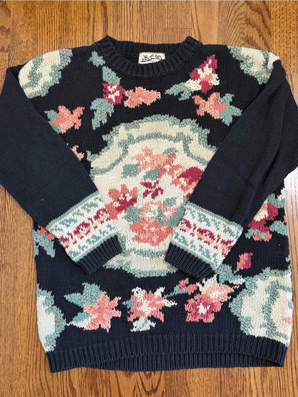 Heirloom Collectibles Vintage Black Pink Floral Sweater Size Small
